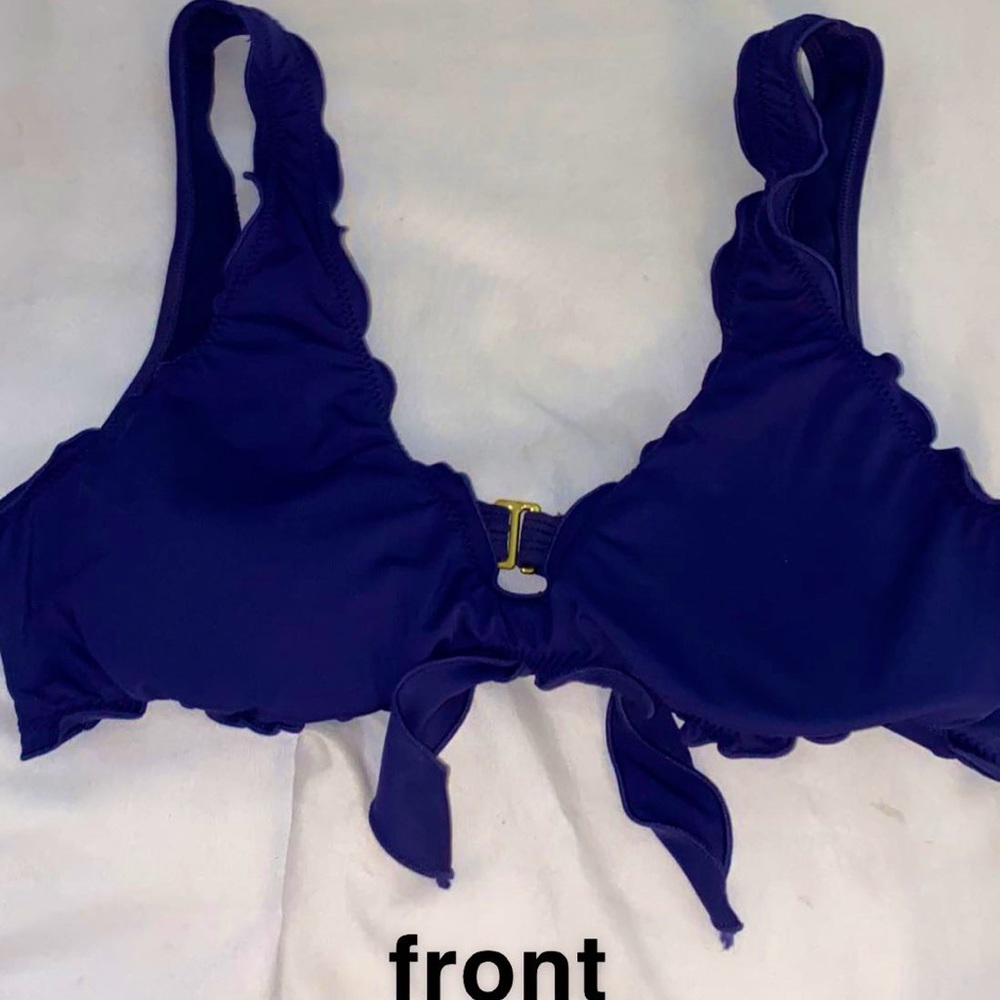 NAVY BLUE RUFFLED TIE UP BIKINI TOP!!💙🦋🚙🐬🥏